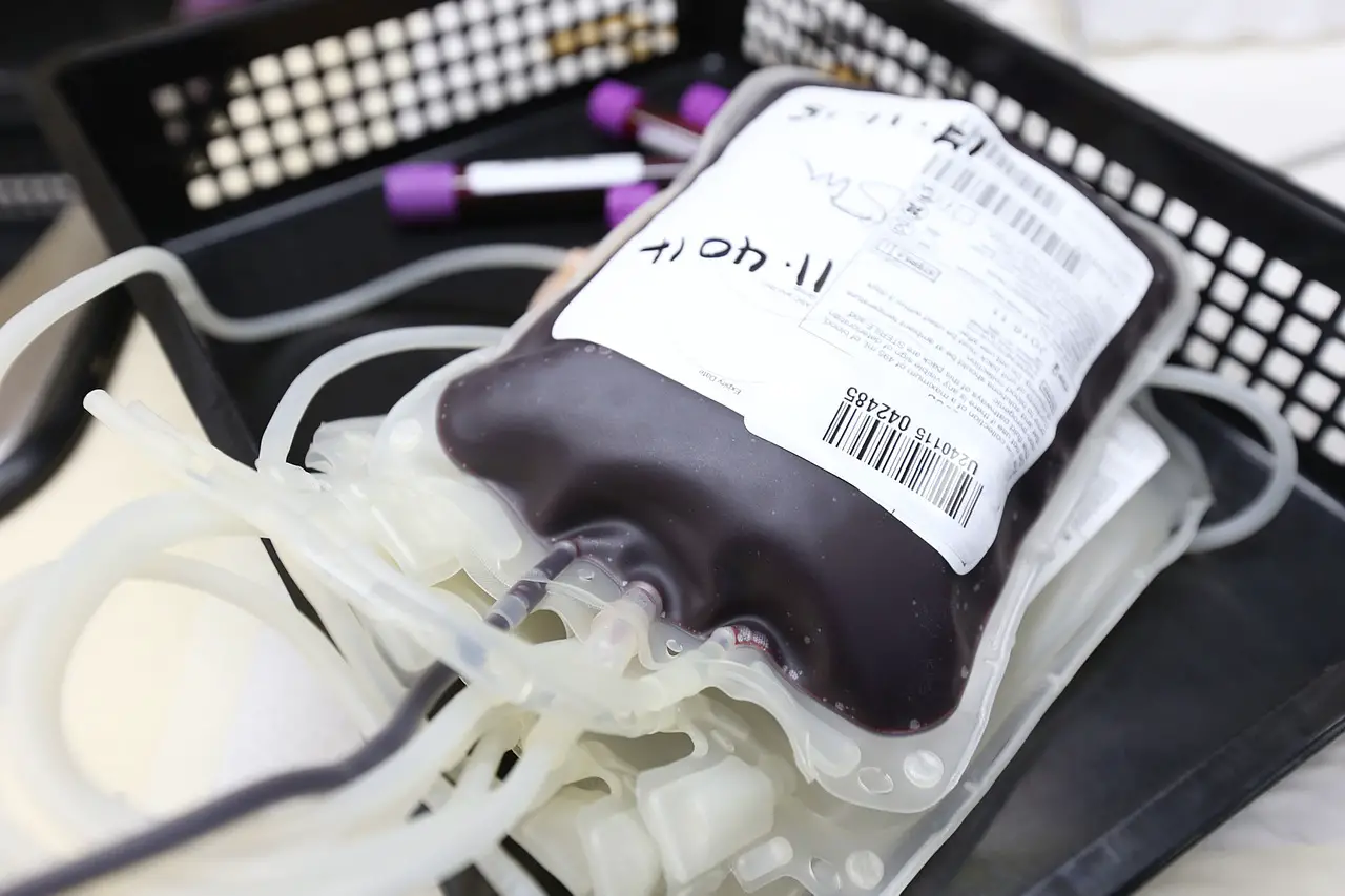 Can You Donate Blood If You Have A Tattoo? The Facts On Giving Blood And  Tattoos - Tattify